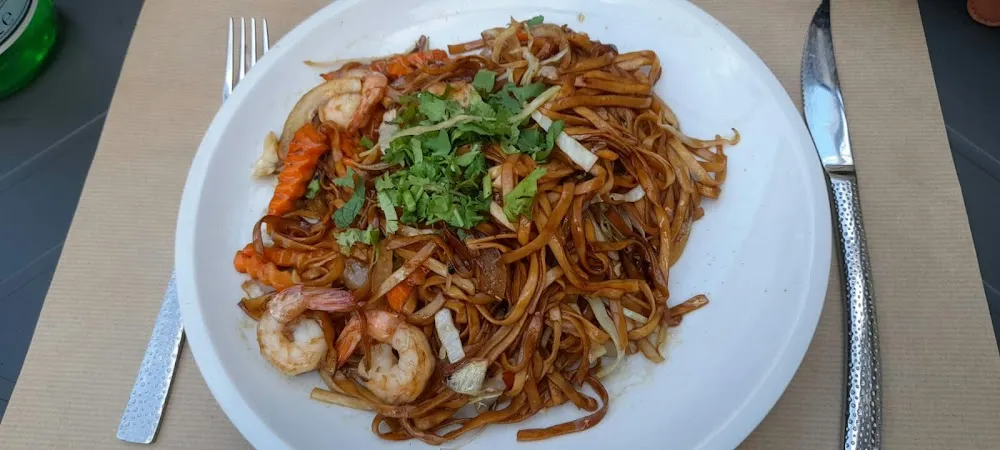 Nouilles Sautées Aux Crevettes
